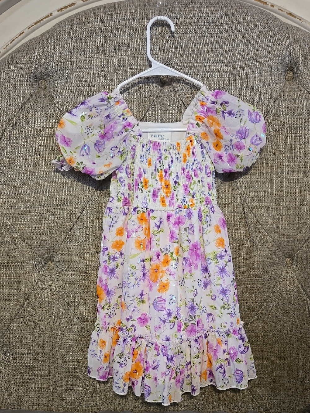Girls XS (4/5)Rare Editions Sequened Floral Puff-Sleeve Dress.